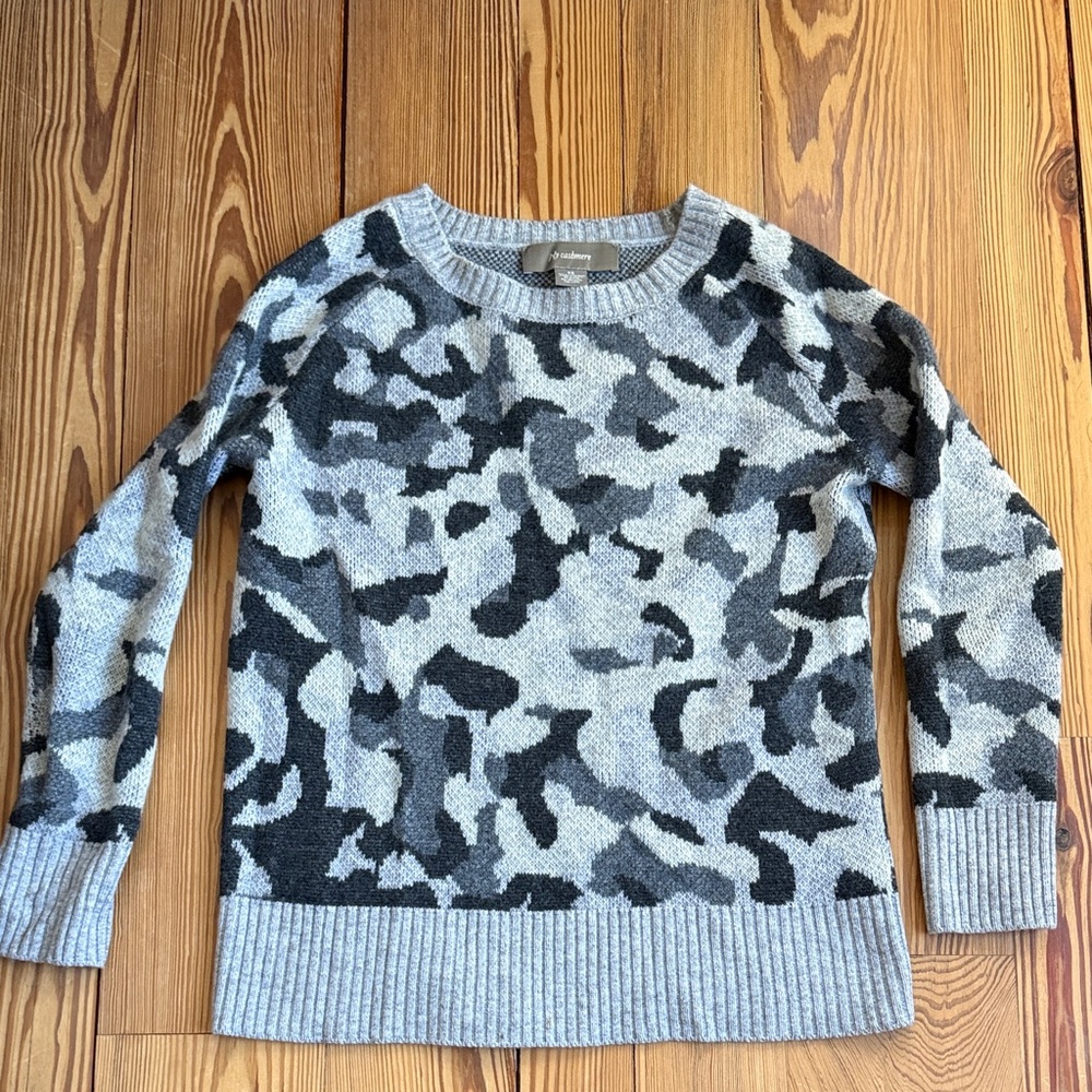 Grey camouflage cashmere sweater xs